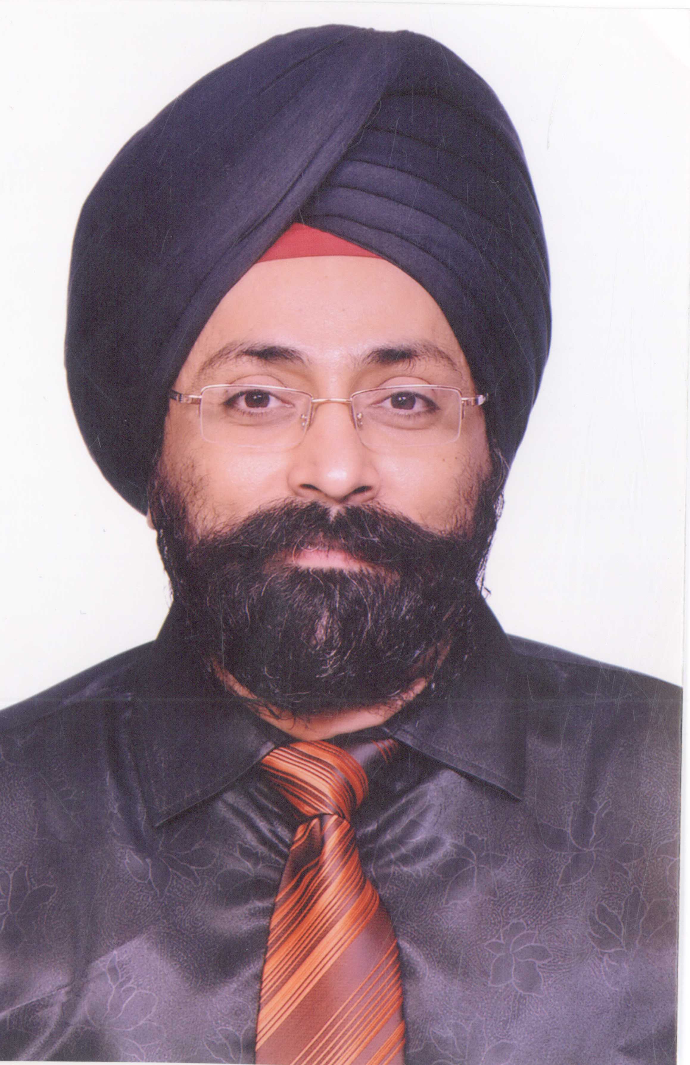 dr sarab.jpg